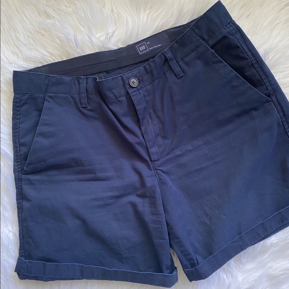 Gap navy shorts sz 10